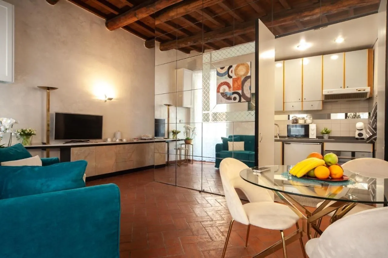 Campo De Fiori Chic Daire Roma