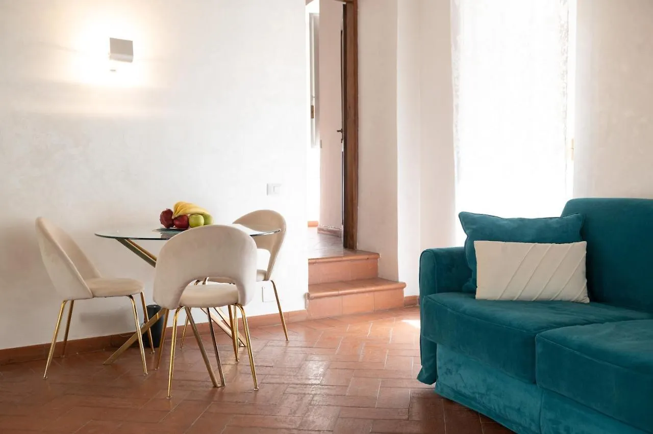 Campo De Fiori Chic Daire Roma